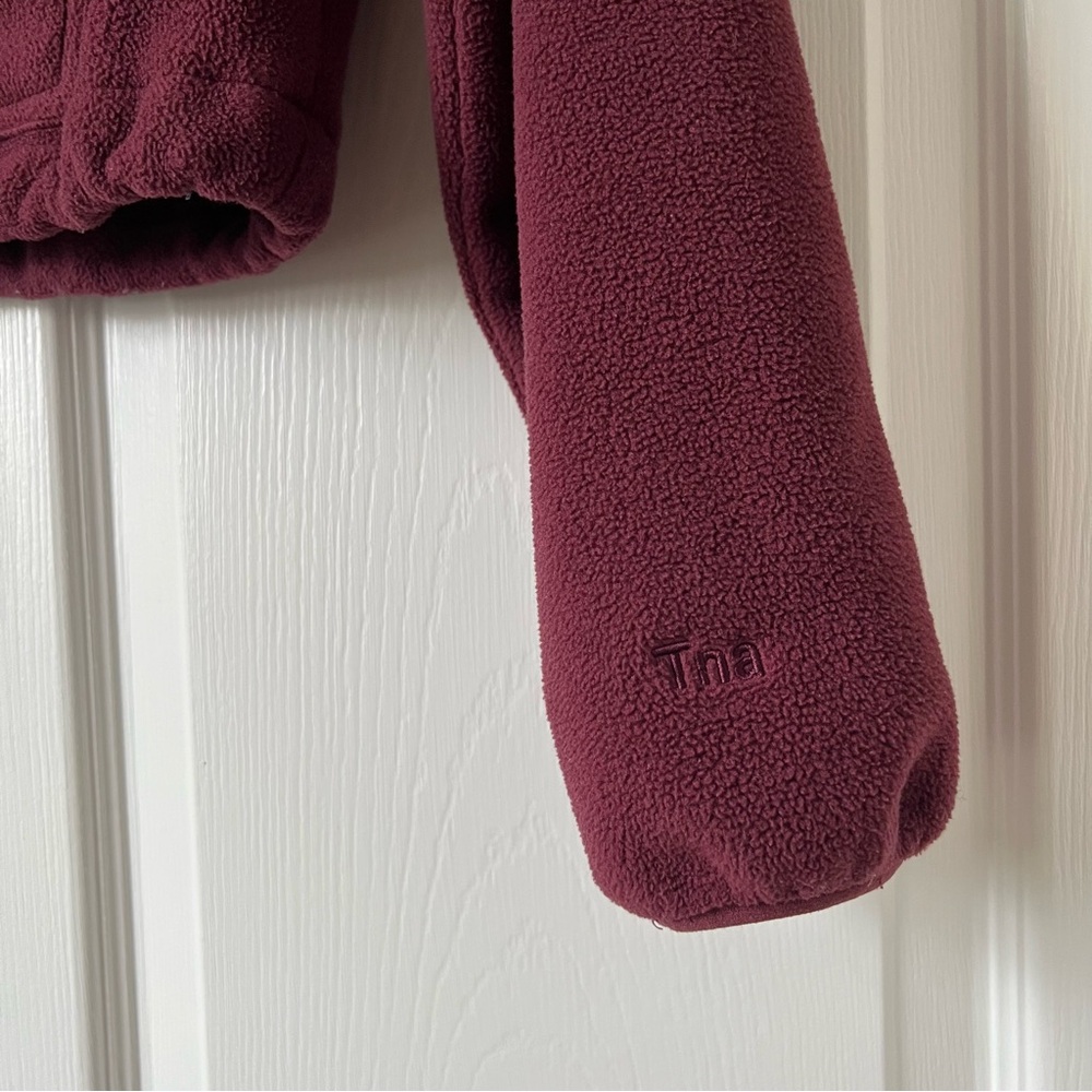 Aritzia TNA Burgundy Plum Quarter-Zip Fleece Pullover Size 2XS - Picture 9 of 14